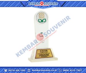 Souvenir Marmer DPRD Kota Tanjung Pinang