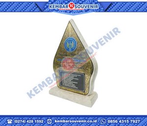 Contoh Piala Dari Akrilik Kabupaten Lebong