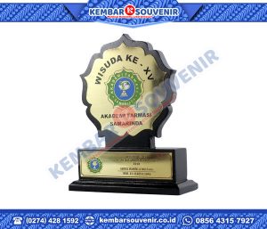 Piala Dari Akrilik Pusat Pengelolaan Barang Milik Negara Kementerian Energi dan Sumber Daya Mineral