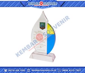 Pembuatan Plakat DPRD Kabupaten Kuningan