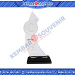 Contoh Piala Akrilik Akademi Bahasa Asing UMI Makassar