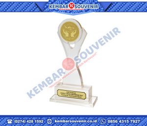 Contoh Piala Akrilik Pemerintah Kabupaten Buru Selatan